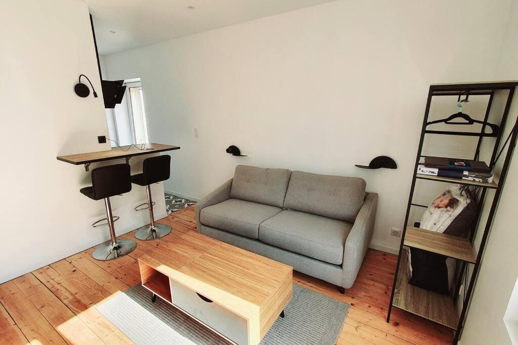 En Centre-ville Apartment *